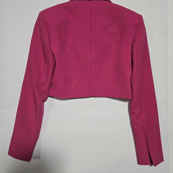 NWT ZARA ,Elegant Pink Cropped Blazer. Size XS - Picture 9 of 10